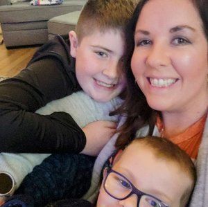 Meet your Posher, Becky